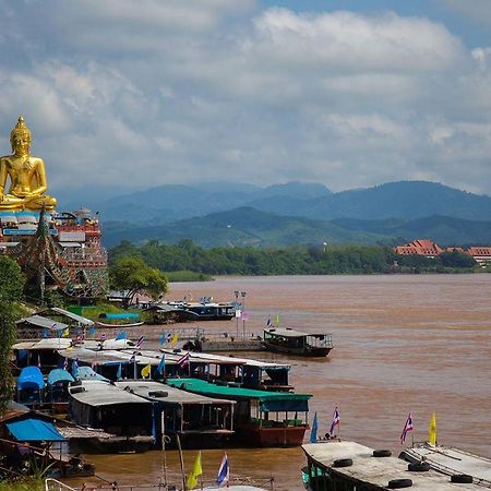 Oyo 359 Golden Nakara Place Chiang Saen Extérieur photo