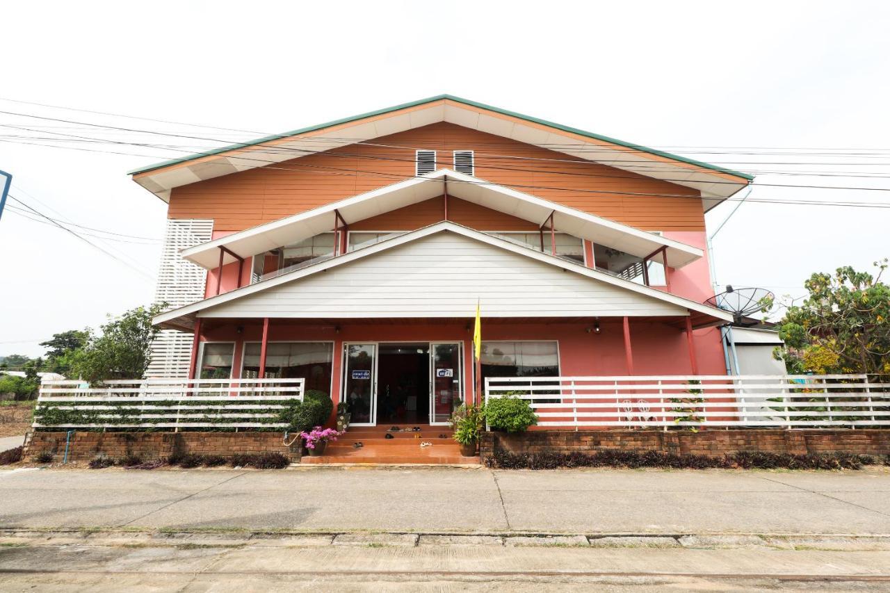 Oyo 359 Golden Nakara Place Chiang Saen Extérieur photo